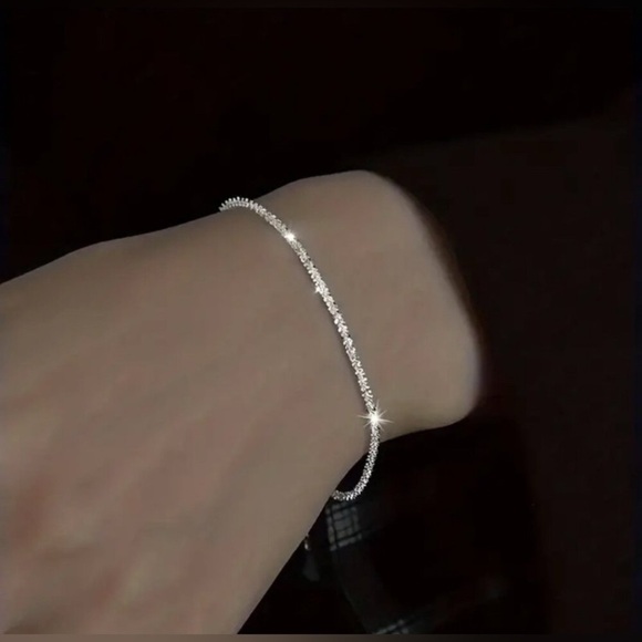Delicate Minimalist Sparkling Thin Chain Bracelet - Picture 1 of 8